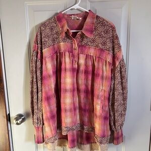 Oli & Hali Multicolor Patterned Blouse